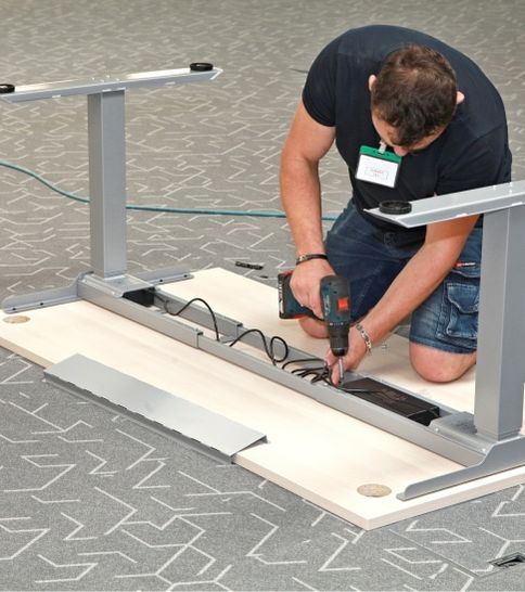 Montáž polohovatelného stolu